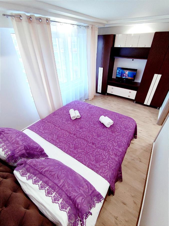 צ'יסינאו Sun Apartment Center City מראה חיצוני תמונה