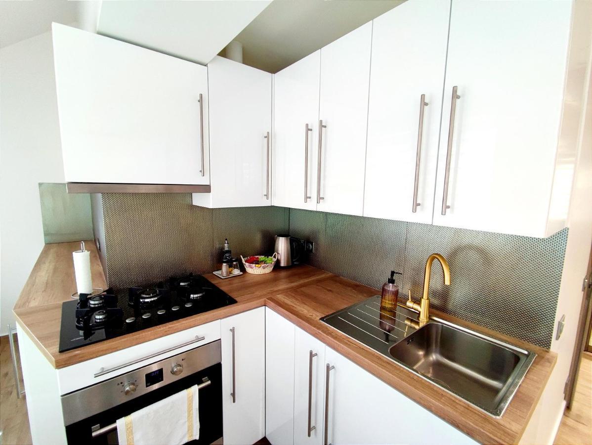 צ'יסינאו Sun Apartment Center City מראה חיצוני תמונה