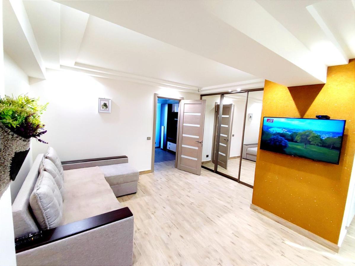צ'יסינאו Sun Apartment Center City מראה חיצוני תמונה